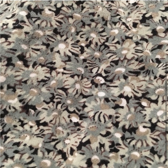 Floral Green Floral Shorts - Small - Picture 3 of 4